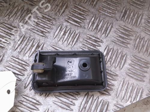 Used Rear right interior door handle Rear right interior door handle RENAULT CLIO I (B/C57_, 5/357_) 1.9 D (B/C/S576, B/C/S57L) (64 hp) 24233990 24233990