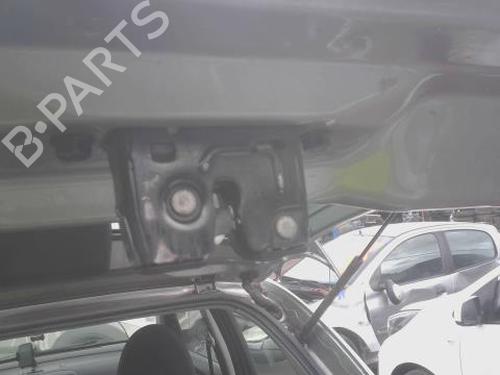 Used Switch NISSAN MICRA III (K12) 1.2 16V (65 hp) 30700113