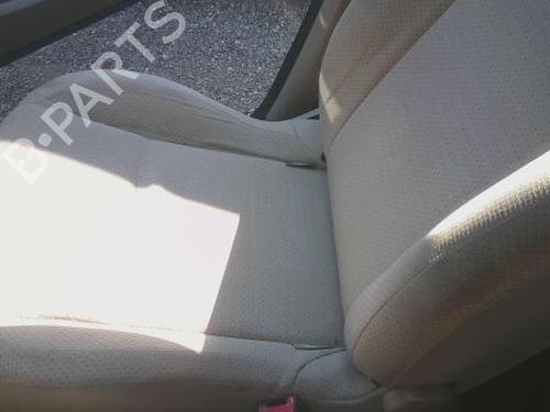Used Right front seat RENAULT CLIO III (BR0/1, CR0/1) 1.4 16V (98 hp) 27890077