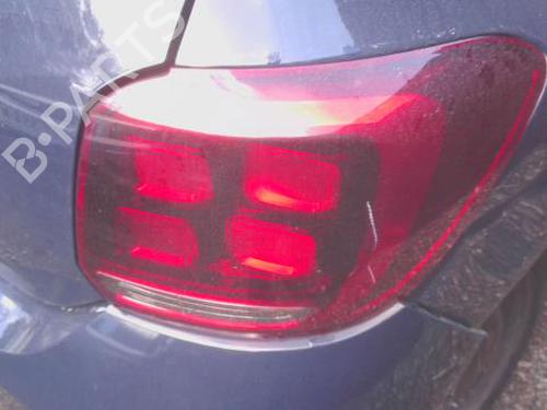 Used Right taillight Right taillight DACIA SANDERO II 1.0 SCe 75 (B8JC, B8JD, B8NC) (73 hp) 33015801 33015801