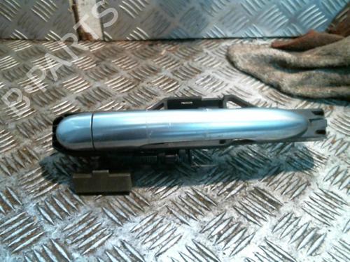Used Rear left exterior door handle RENAULT LAGUNA II (BG0/1_) 2.2 dCi (BG0F) (150 hp) 22040847