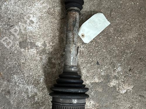 Used Left front driveshaft Left front driveshaft CITROËN BERLINGO / BERLINGO FIRST MPV (MF_, GJK_, GFK_) 1.6 HDI 90 (MF9HX) (90 hp) 31270692 31270692