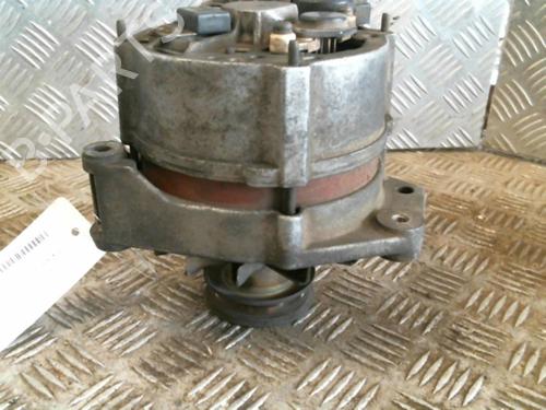 Used Alternator VW PASSAT B3/B4 (3A2, 35I) 1.8 (90 hp) 22038190