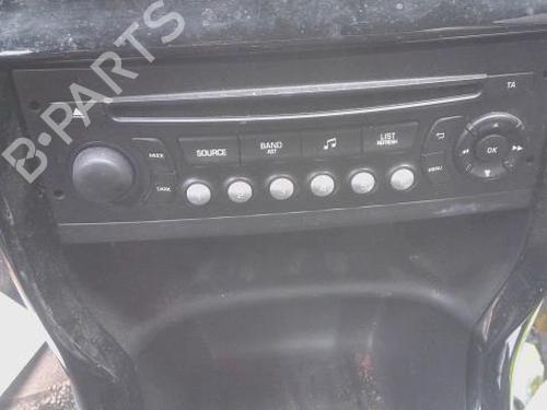 Used Radio CITROËN C3 II (SC_) 1.2 VTi 82 (82 hp) 32520867