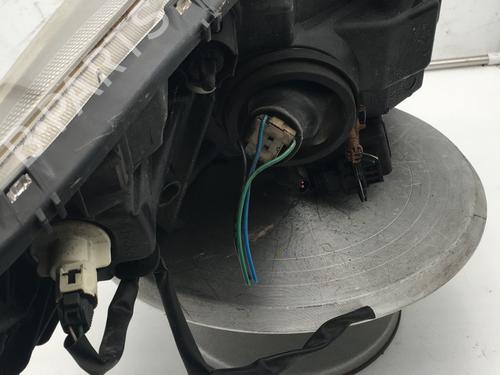 Right headlight TOYOTA YARIS (_P9_) 1.33 VVT-i (NSP90_, NSP90R) | BP32142335C29