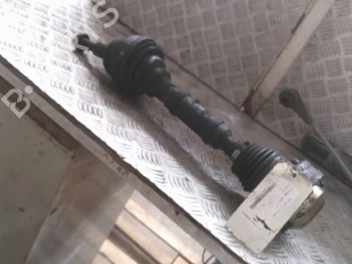 Antriebswelle links vorne SEAT LEON (1M1) 1.9 TDI Syncro | BP29565005M38