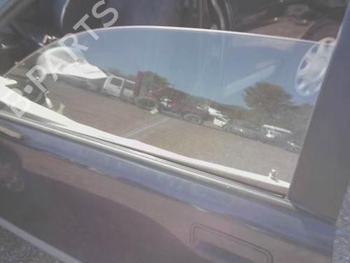 front-left-door-window-rover-200-ii-hatchback-rf-1995-1996-1997-1998-1999-2000-27536139 main image