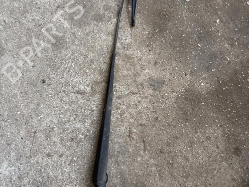 Used Front windshield wiper arm Front windshield wiper arm MAZDA PREMACY (CP) 2.0 TD (101 hp) 34450698 34450698