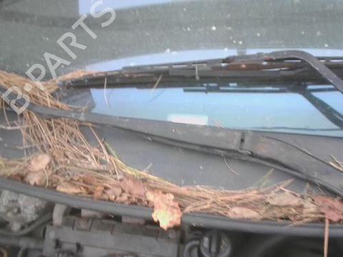 Used Front windshield wiper arm RENAULT ESPACE III (JE0_) 2.2 12V TD (JE0E, JE0H, JE0P) (113 hp) 32759682