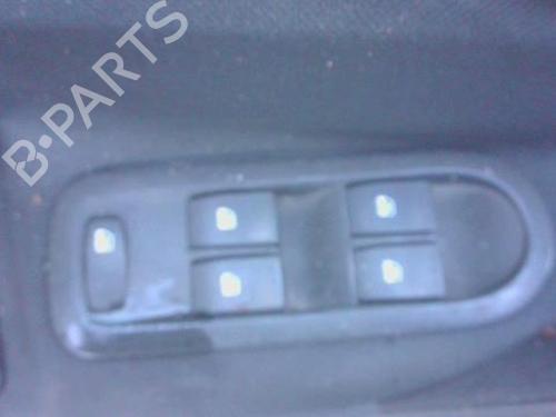 Used Switch RENAULT MEGANE II (BM0/1_, CM0/1_) 2.0 dCi (BM1K, CM1K) (150 hp) 29909478