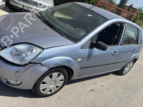 Brugte FORD FIESTA V (JH_, JD_) 1.4 TDCi (68 hp) 3384444