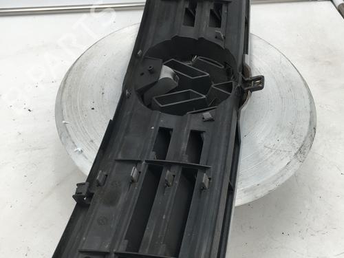 Grille VW POLO (6N2) 1.4 16V | BP31070738C40 