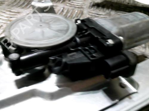Front right window mechanism SUZUKI GRAND VITARA II (JT, TE, TD) 1.9 DDiS All-wheel Drive (JT419, TD44, JB419WD, JB419XD,... | BP20988414C23 