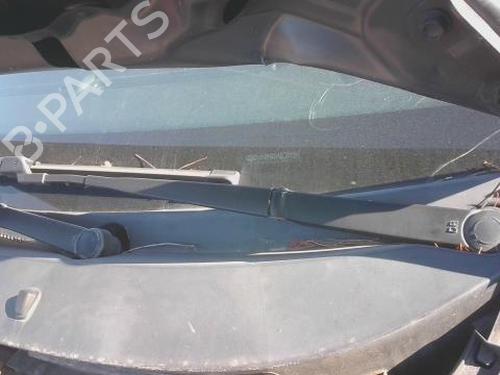 Used Front windshield wiper arm KIA VENGA (YN) 1.6 CVVT (125 hp) 28796415