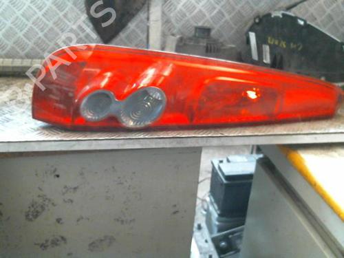 Used Left taillight FORD FIESTA V (JH_, JD_) 1.4 TDCi (68 hp) 20998119