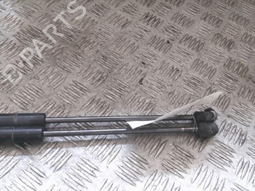 tailgate-lift-support-ford-focus-ii-saloon-db_-fch-dh-2005-28093300 main image