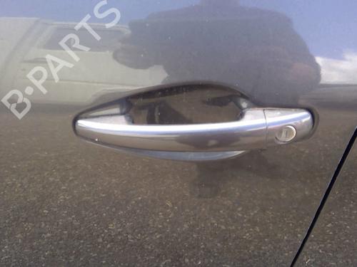 Used Front left exterior door handle PEUGEOT 2008 I (CU_) 1.2 THP 110 / PureTech 110 (110 hp) 25768316