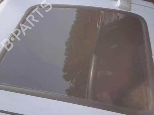 Used Rear right door window Rear right door window 36944818 36944818