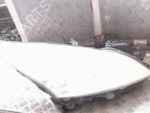 Right headlight PEUGEOT 5008 (0U_, 0E_) 2.0 HDi 150 / BlueHDi 150 | BP26293963C29 