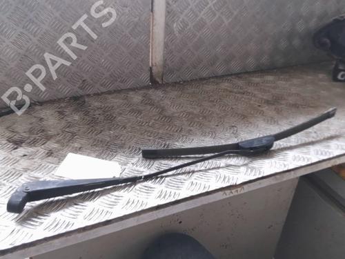 Used Front windshield wiper arm Front windshield wiper arm 24542018 24542018