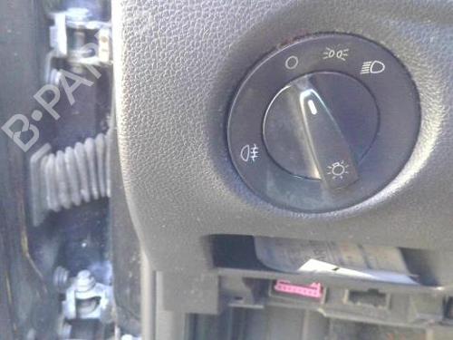 Used Headlight switch SKODA FABIA II (542) 1.2 (60 hp) 27336898