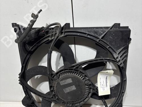 Used Radiator fan Radiator fan 37637720 37637720