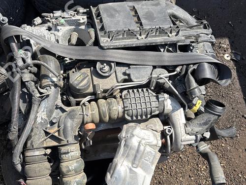 Used Engine Engine CITROËN C3 II (SC_) 1.4 HDi 70 (SC8HZC, SC8HR0, SC8HP4) (68 hp) 22063197 22063197