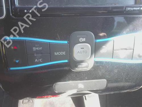 Used Climate control Climate control 37165908 37165908