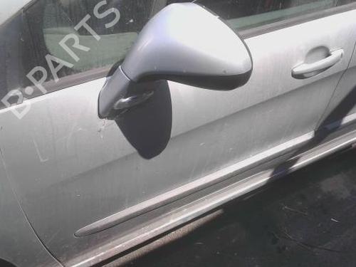 Used Left front door Left front door 37280417 37280417