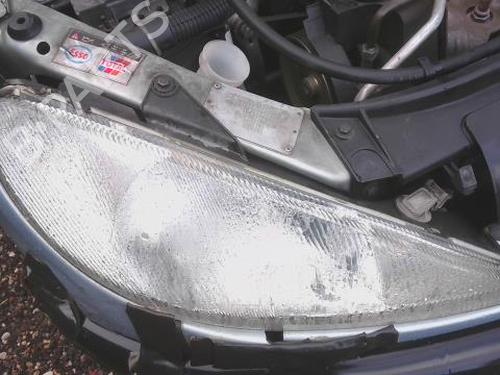 right-headlight-peugeot-206-hatchback-2ac-1998-1999-2000-2001-2002-2003-2004-2005-2006-2007-2008-2009-2010-2011-2012-32108568 main image