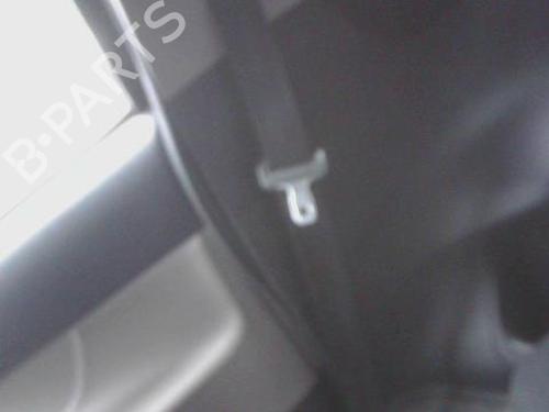 front-right-seatbelt-toyota-iq-_j1_-2008-2009-2010-2011-2012-2013-2014-2015-36961216 main image