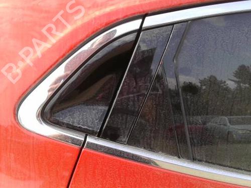 Høyre bak utvendig håndtak RENAULT CLIO V (B7_) 1.6 E-TECH 140 (B7MU) 826066554R