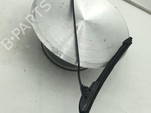 Used Front windshield wiper arm OPEL CORSA C (X01) 1.4 (F08, F68) (90 hp) 30444368