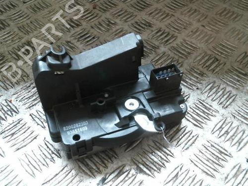 Used Switch Switch RENAULT TRAFIC II Van (FL) 2.0 dCi 115 (FL01, FL0U, FL00, FL0H, FL0M) (114 hp) 22046482 22046482