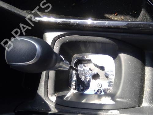 Used Gear lever PEUGEOT 2008 I (CU_) 1.2 THP 110 / PureTech 110 (110 hp) 25768382