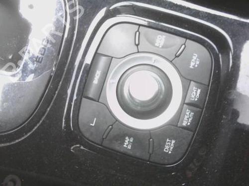 Used Switch RENAULT MEGANE III Hatchback (BZ0/1_, B3_) 1.5 dCi (BZ0C) (90 hp) 30080773