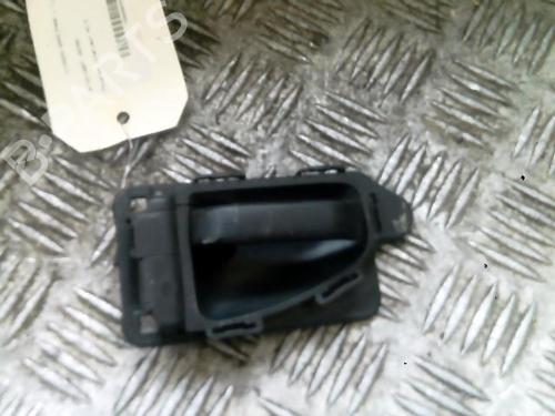 Høyre foran invendig håndtak CITROËN SAXO (S0, S1) 1.4 VTS (75 hp) 22892150