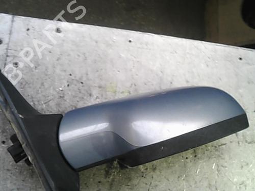 Used Right mirror Right mirror 22037135 22037135