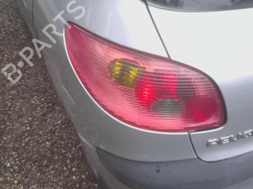 Used Left taillight Left taillight PEUGEOT 206 Hatchback (2A/C) 1.4 HDi eco 70 (68 hp) 31709479 31709479