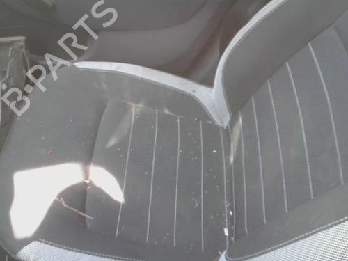 Used Right front seat Right front seat DACIA SANDERO II 1.5 Blue dCi 95 (B8JL) (95 hp) 34109617 34109617