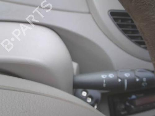 Used Steering column stalk RENAULT TWINGO II (CN0_) 1.5 dCi (CN0E) (64 hp) 32525022