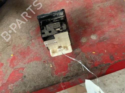 Used Mirror switch Mirror switch DAIHATSU CUORE VI (L251, L250_, L260_) 1.0 (58 hp) 20999914 20999914
