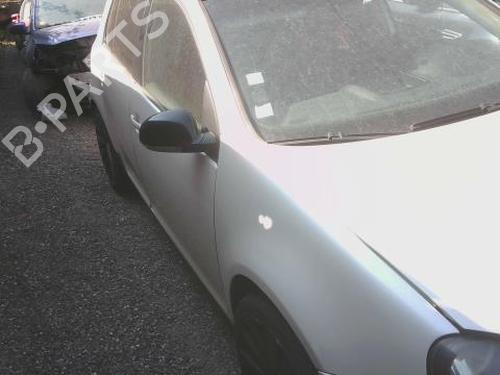 Left tailgate light VW GOLF V (1K1) 1.9 TDI | BP27819505C79 - Image 4