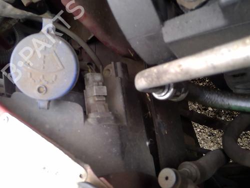 Used Windscreen washer tank PEUGEOT 206 Hatchback (2A/C) 1.4 HDi eco 70 (68 hp) 26141169