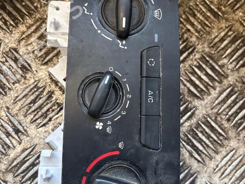 Climate control PEUGEOT PARTNER Box Body/MPV 1.6 HDi | BP28422484I5 - Image 2
