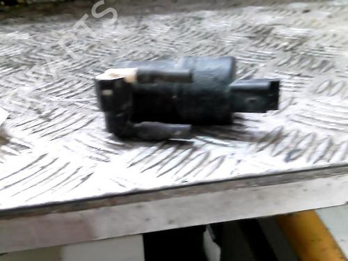 Used Washer pump Washer pump RENAULT ESPACE IV (JK0/1_) 2.0 dCi (JK02, JK03) (131 hp) 20997699 20997699