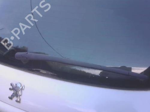 Brazo limpia trasero PEUGEOT 206 Hatchback (2A/C) 1.4 i (75 hp) 30480097