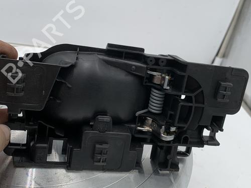 Used Rear left interior door handle CITROËN C3 III (SX) 1.2 PureTech 82 (83 hp) 30563948