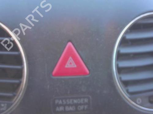 Advarselskontakt VW NEW BEETLE Convertible (1Y7) 1.6 (102 hp) 30127568