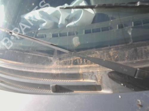 Used Front windshield wiper arm FIAT PANDA (169_) 1.2 LPG (169CXF1A) (69 hp) 27732555